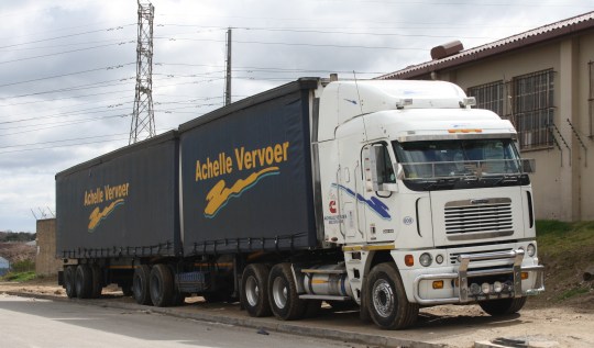 freight lorry south africa.jpg
